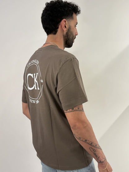 T-shirt con logo ricamato Calvin Klein