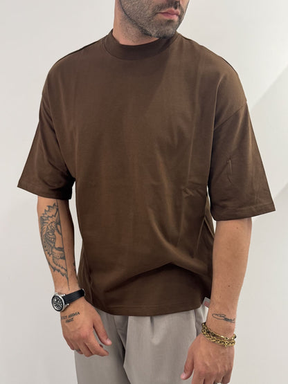 T-shirt over basic cioccolato