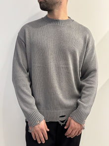 Maglia con strappi