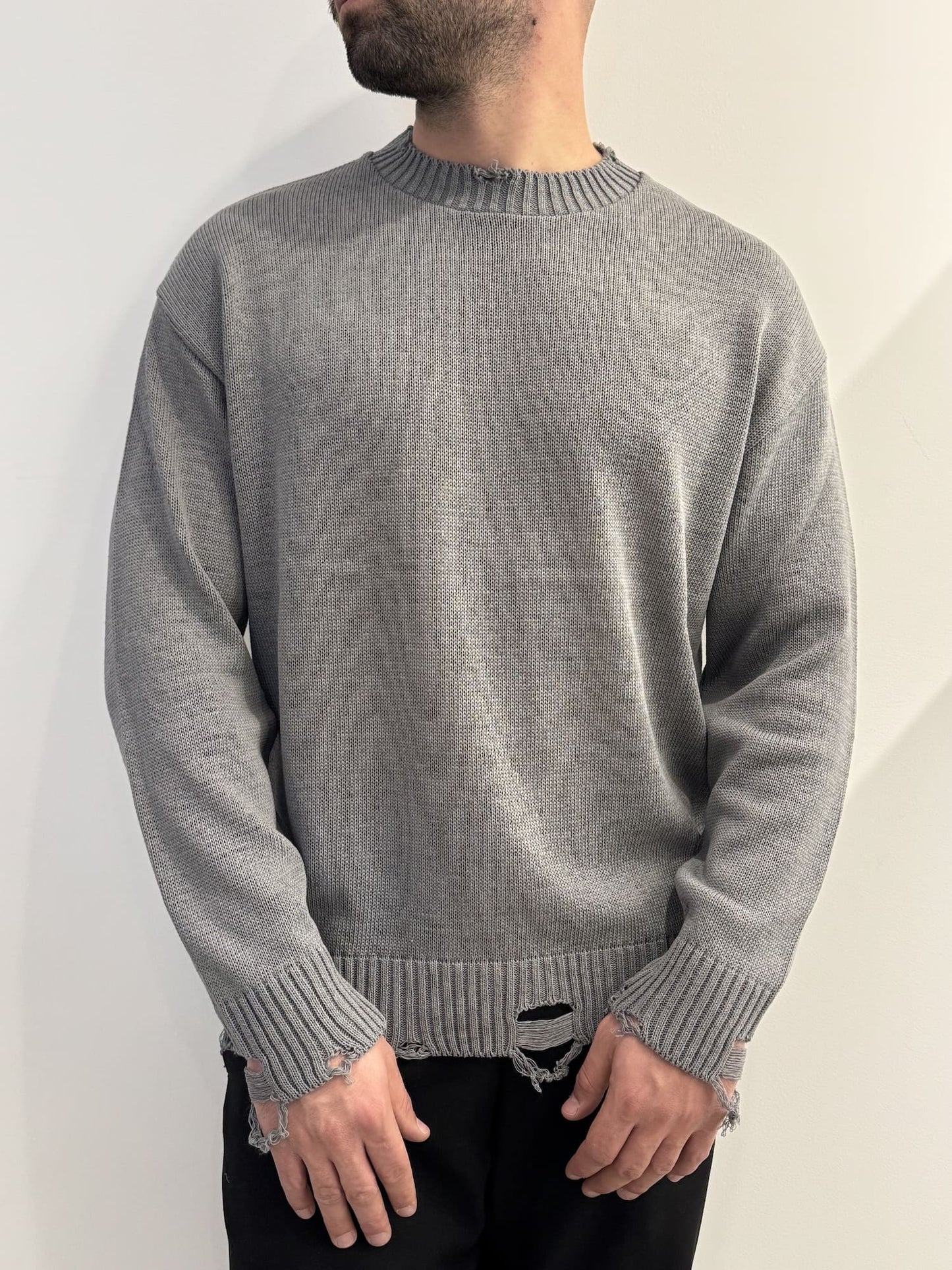 Maglia con strappi