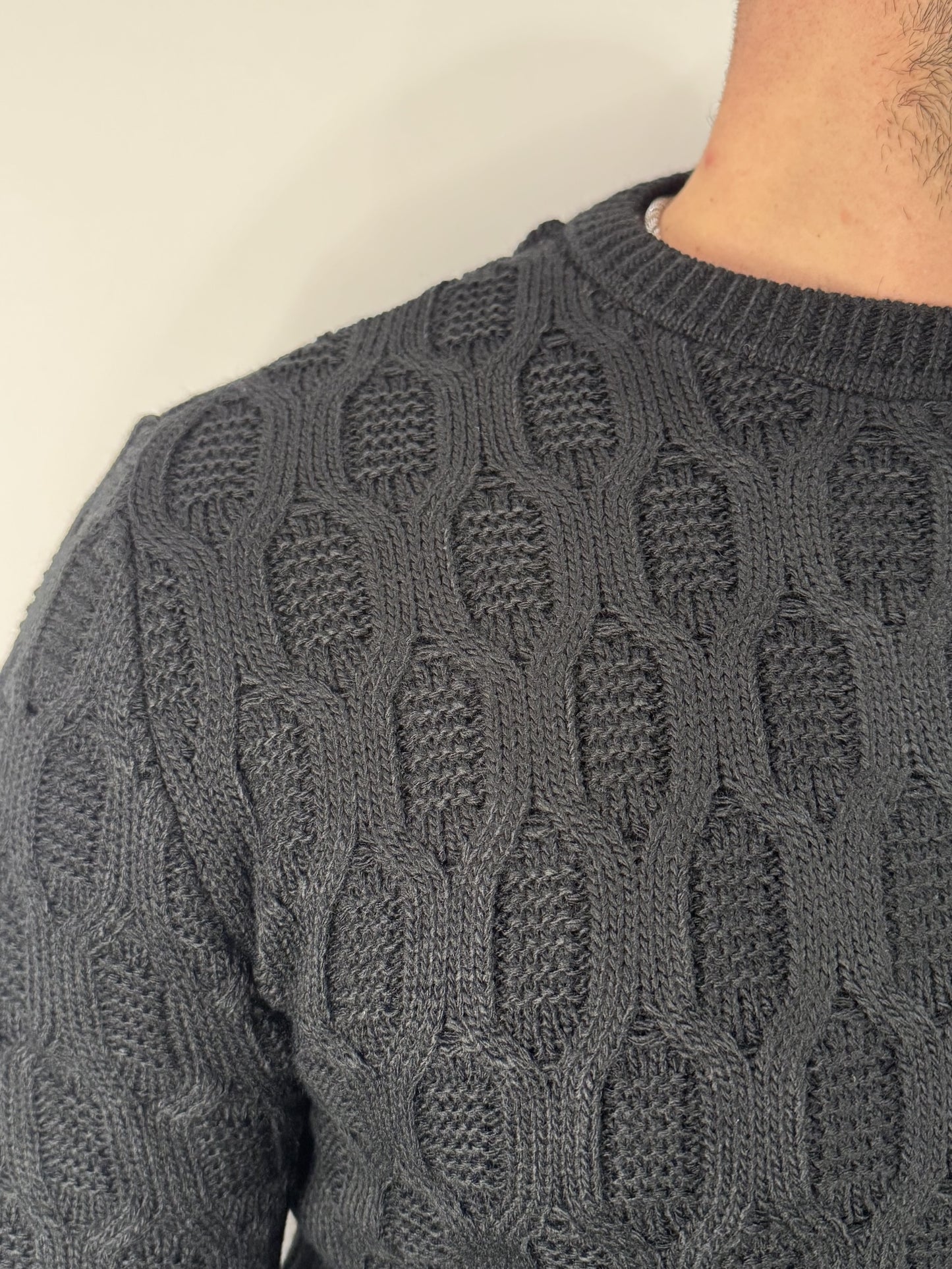 Maglione girocollo intrecciato sorbino