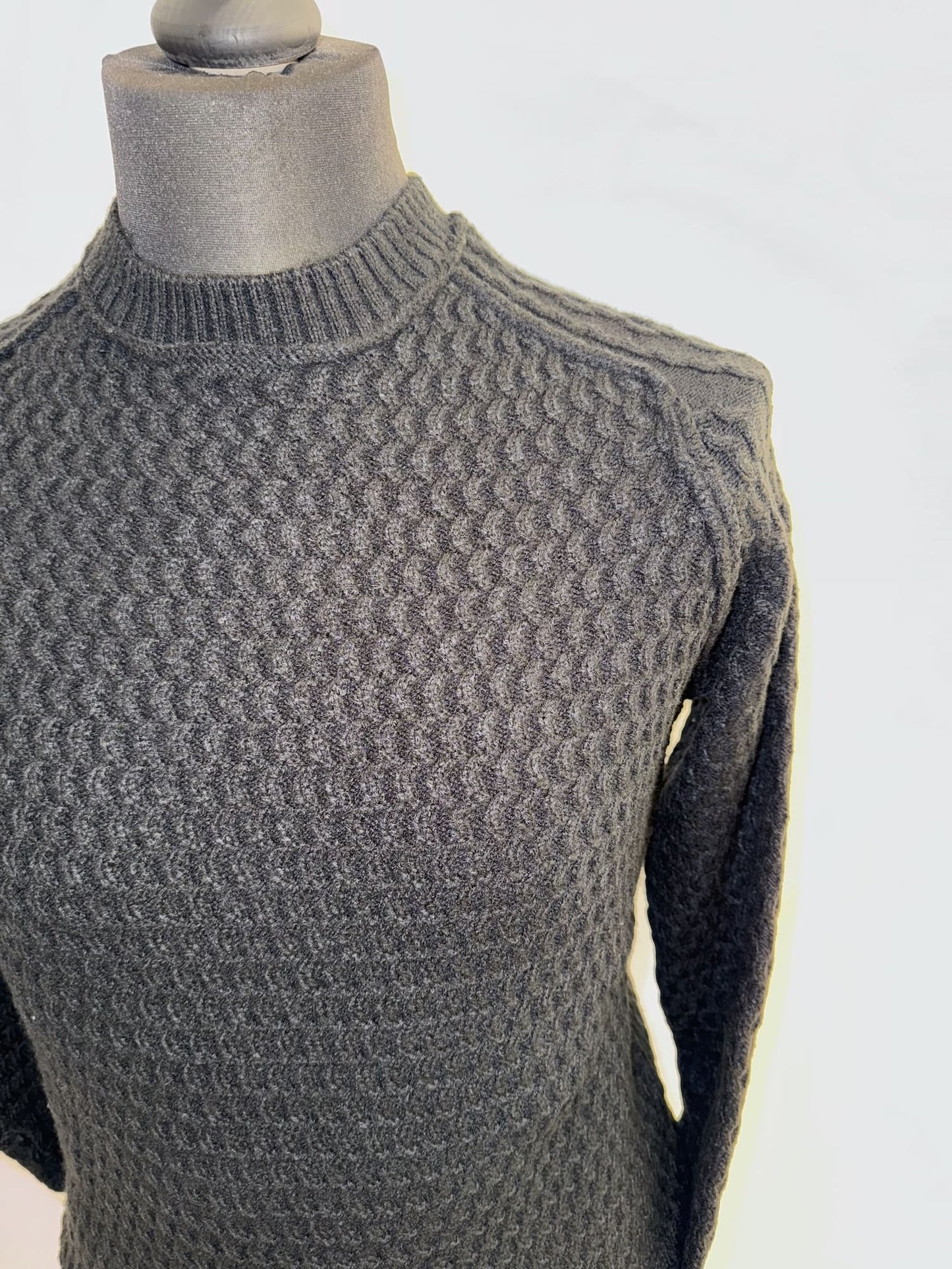 Pullover paricollo strutturato