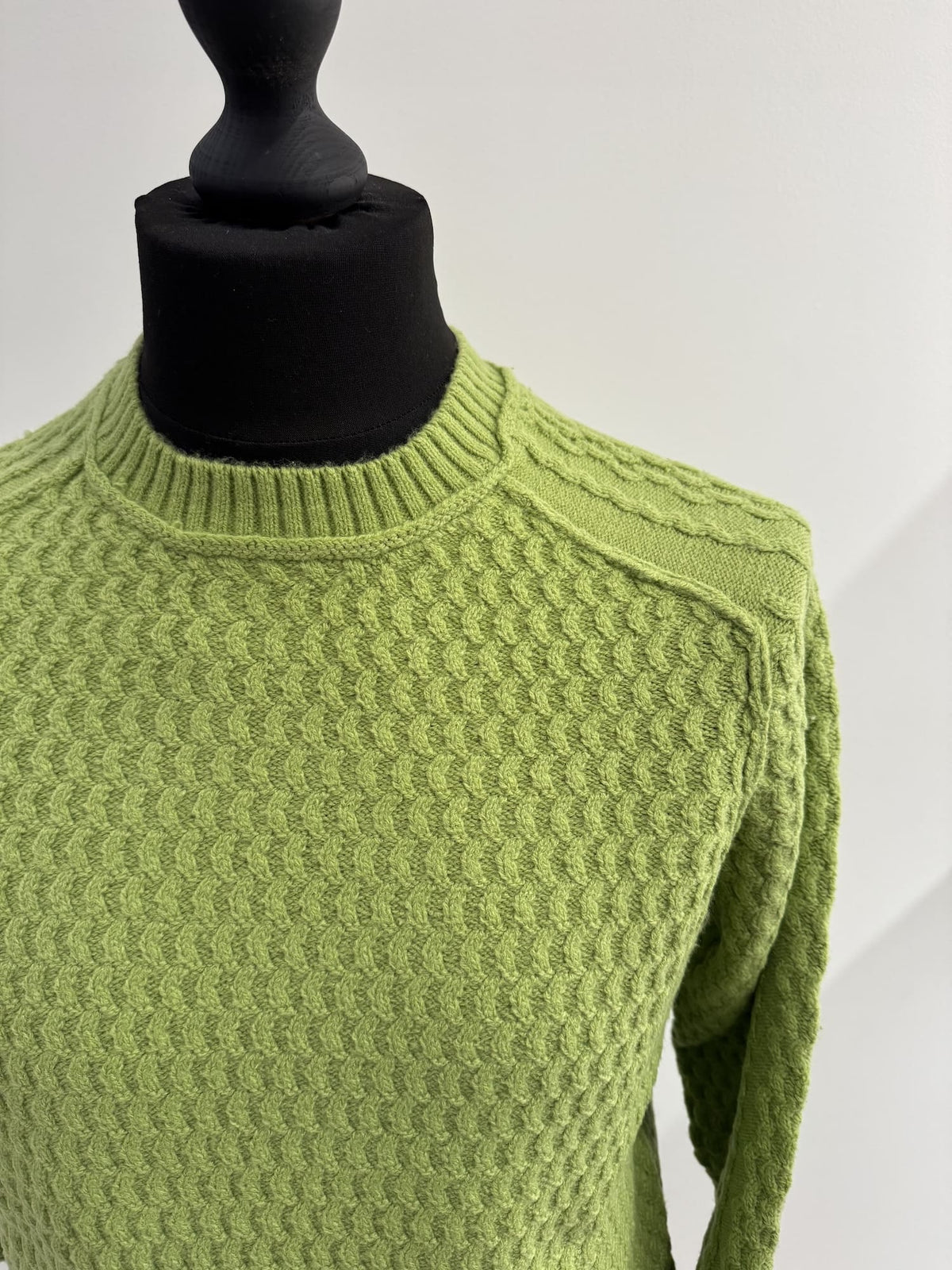Pullover paricollo strutturato