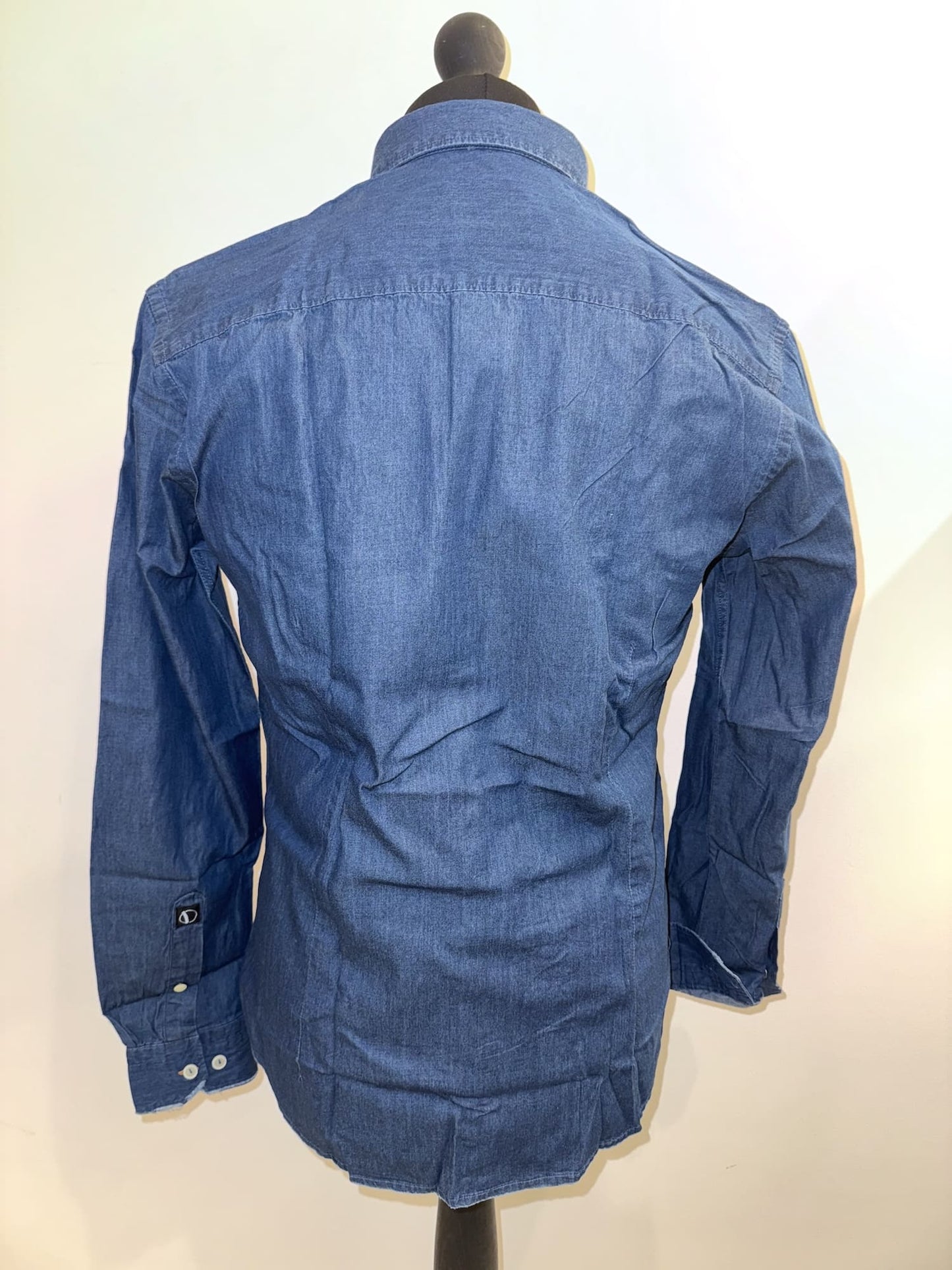 Camicia in denim collo francese