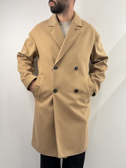 Cappotto over doppio petto beige