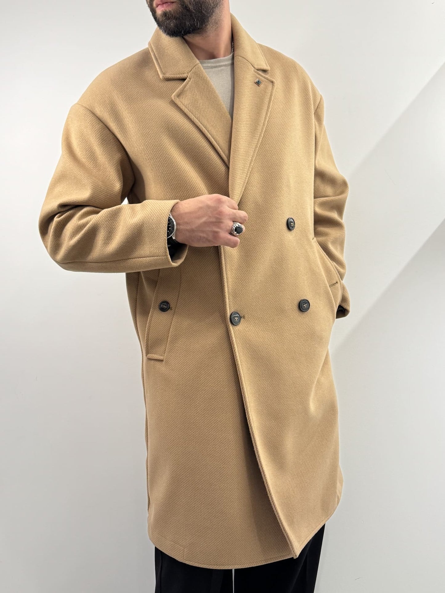 Cappotto over doppio petto beige