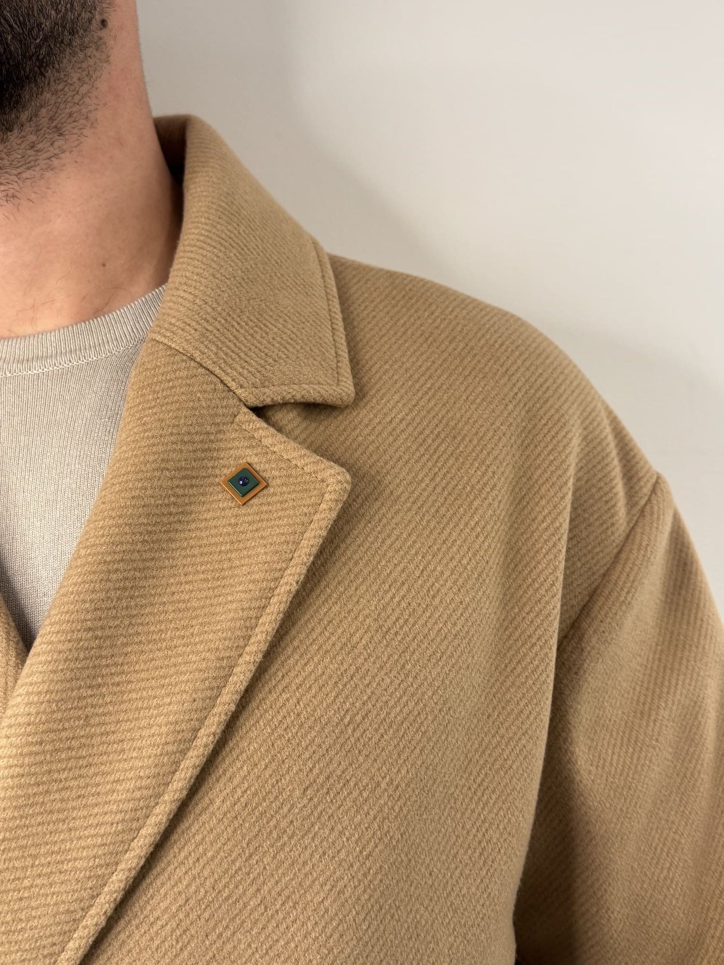 Cappotto over doppio petto beige