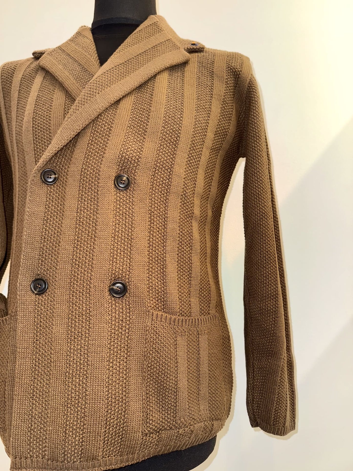 Cardigan Out/Fit