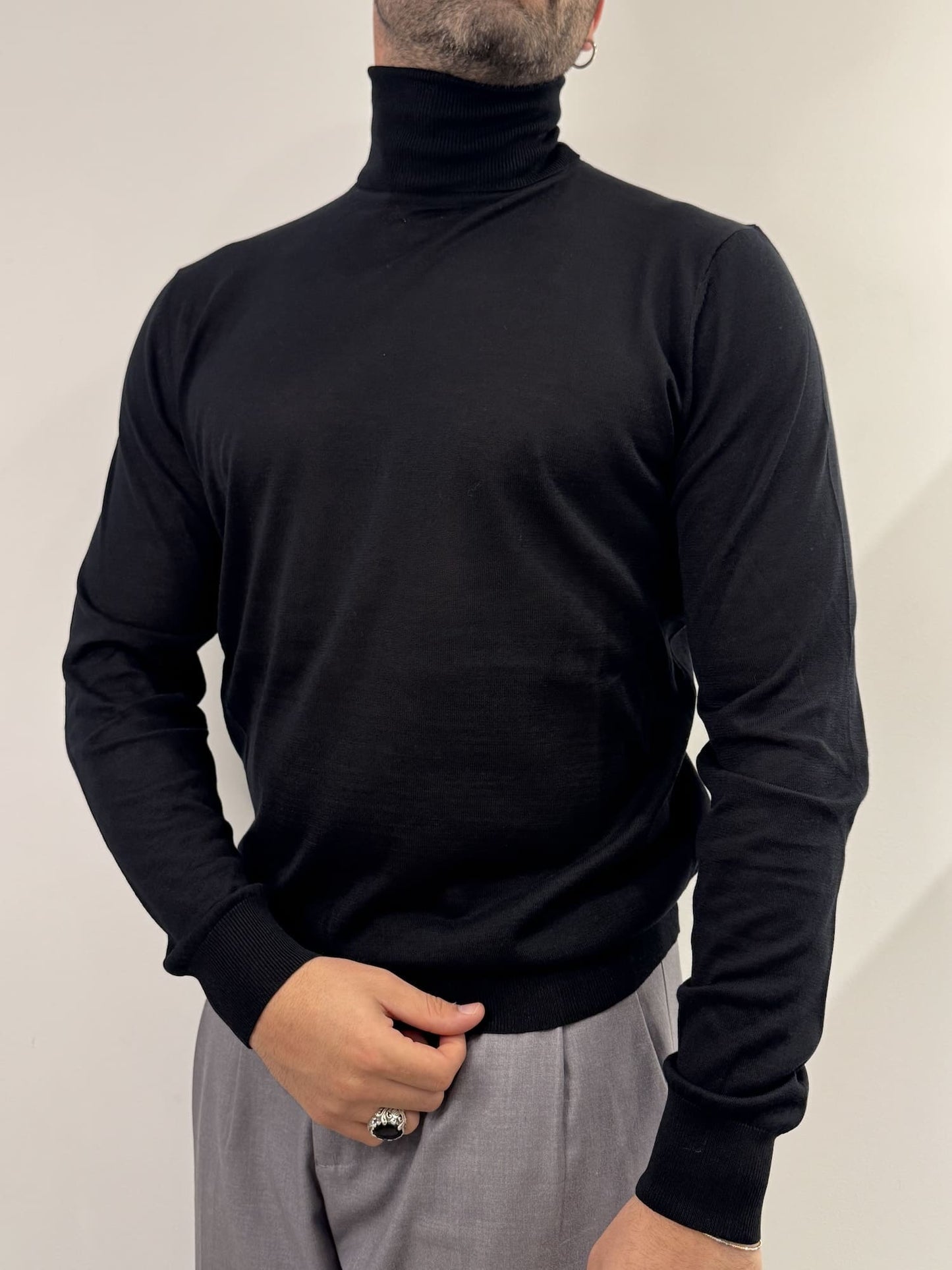 Dolcevita Out/Fit in misto seta black