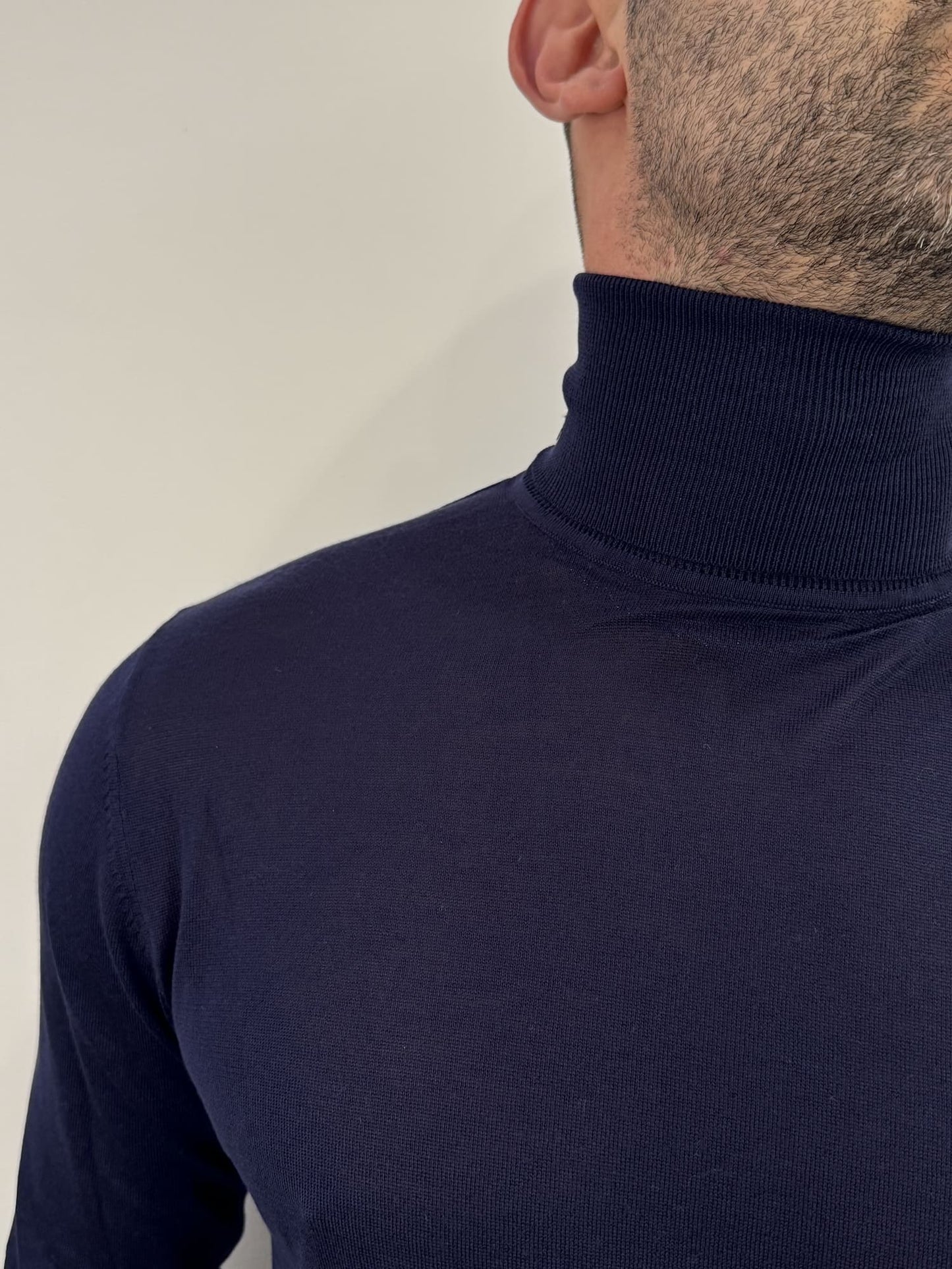 Dolcevita Out/Fit in misto seta Blu Navy