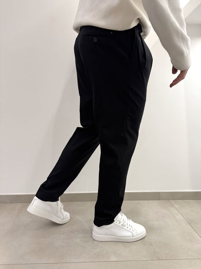Pantalone semi elegante con elastici sui fianchi