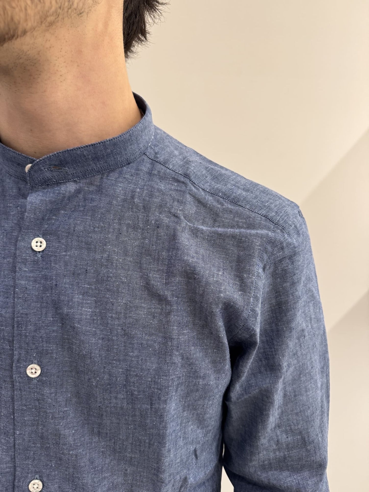Camicia collo coreana in lino