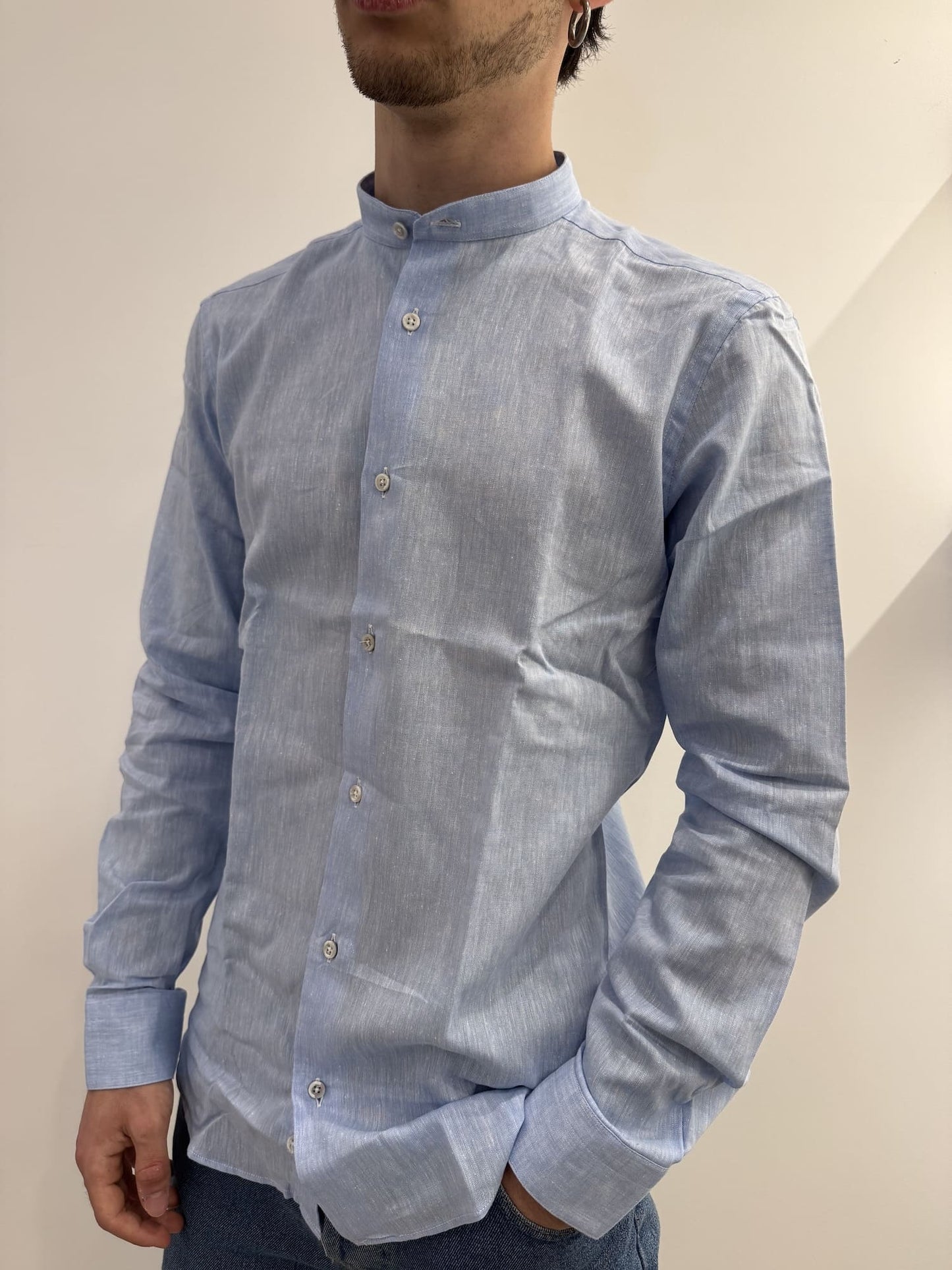 Camicia collo coreana in lino