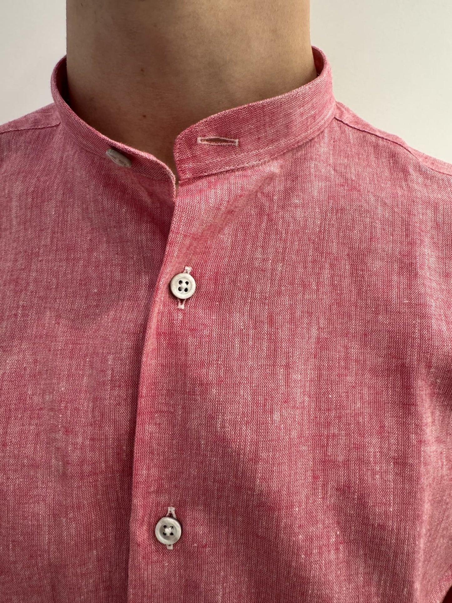 Camicia collo coreana in lino