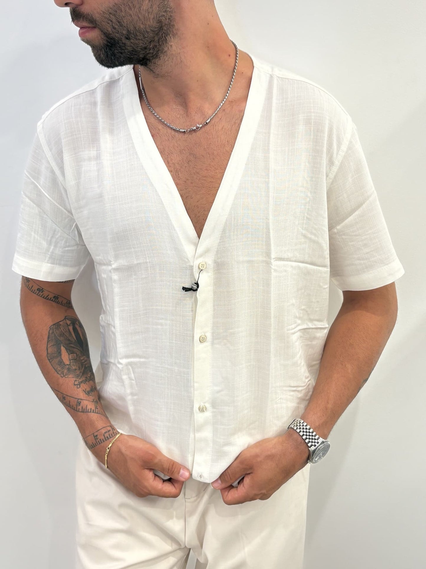 Camicia senza collo scollo a V