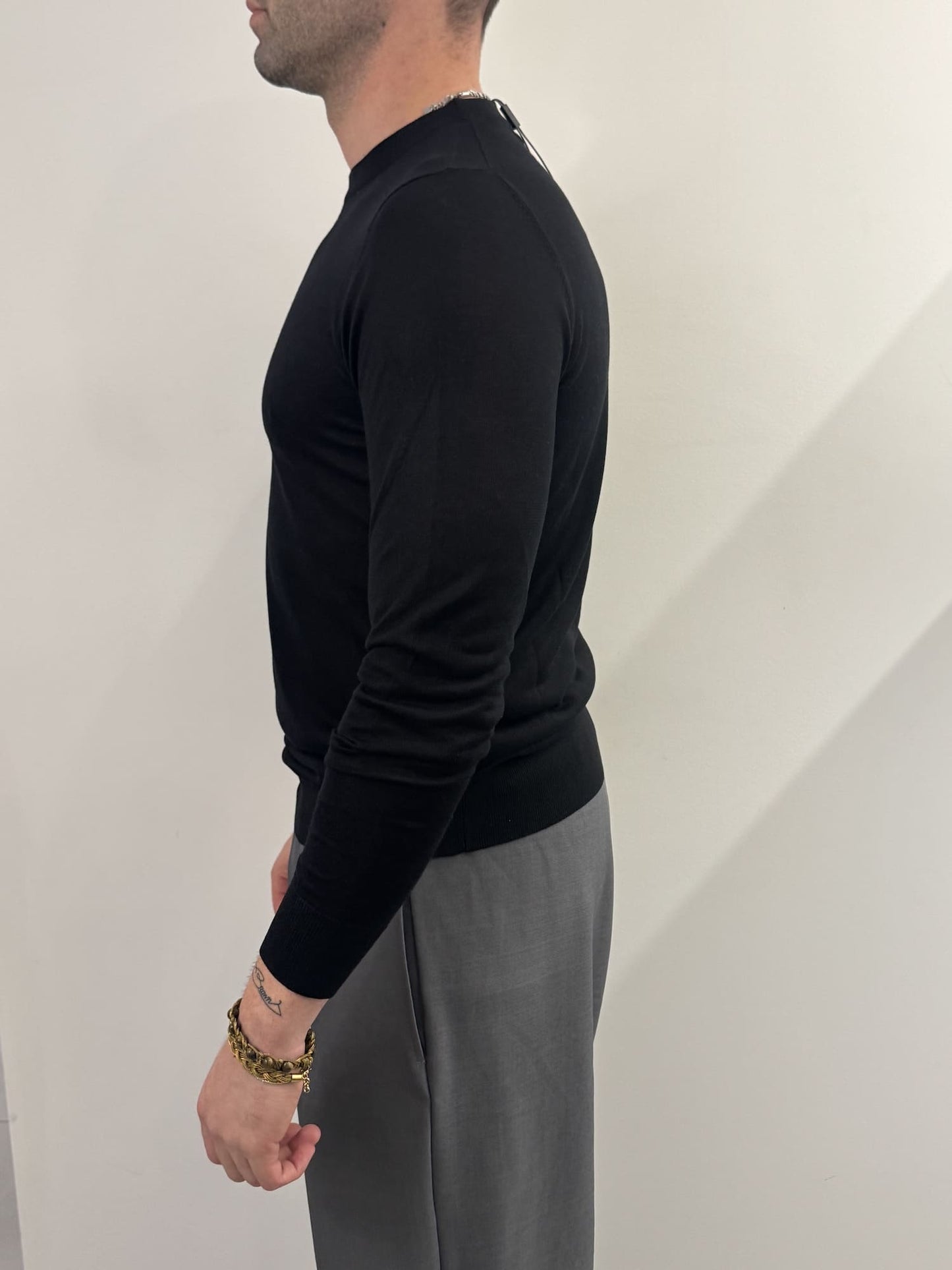 T-shirt Out/Fit manica lunga nero