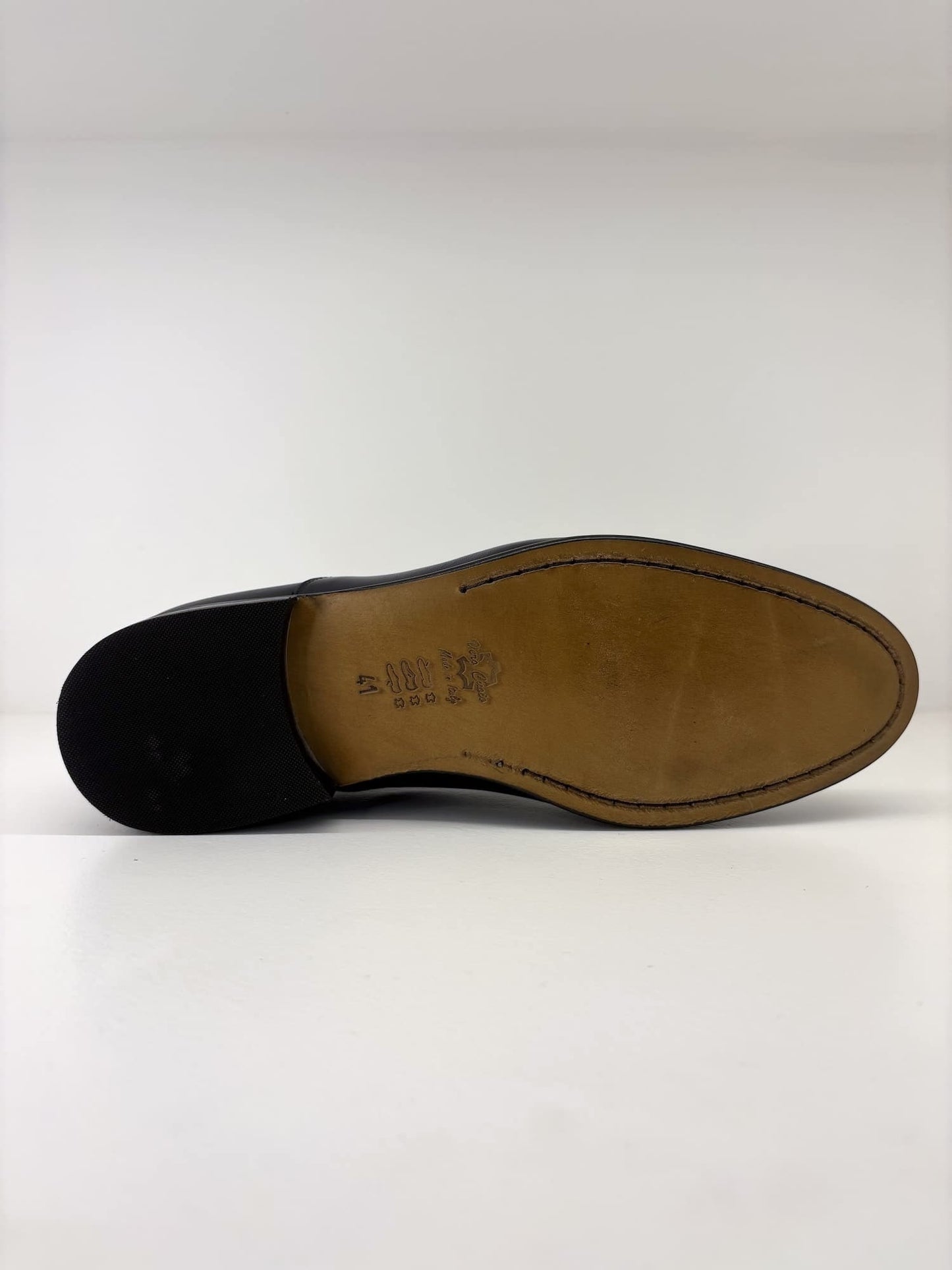 Scarpa elegante con lacci