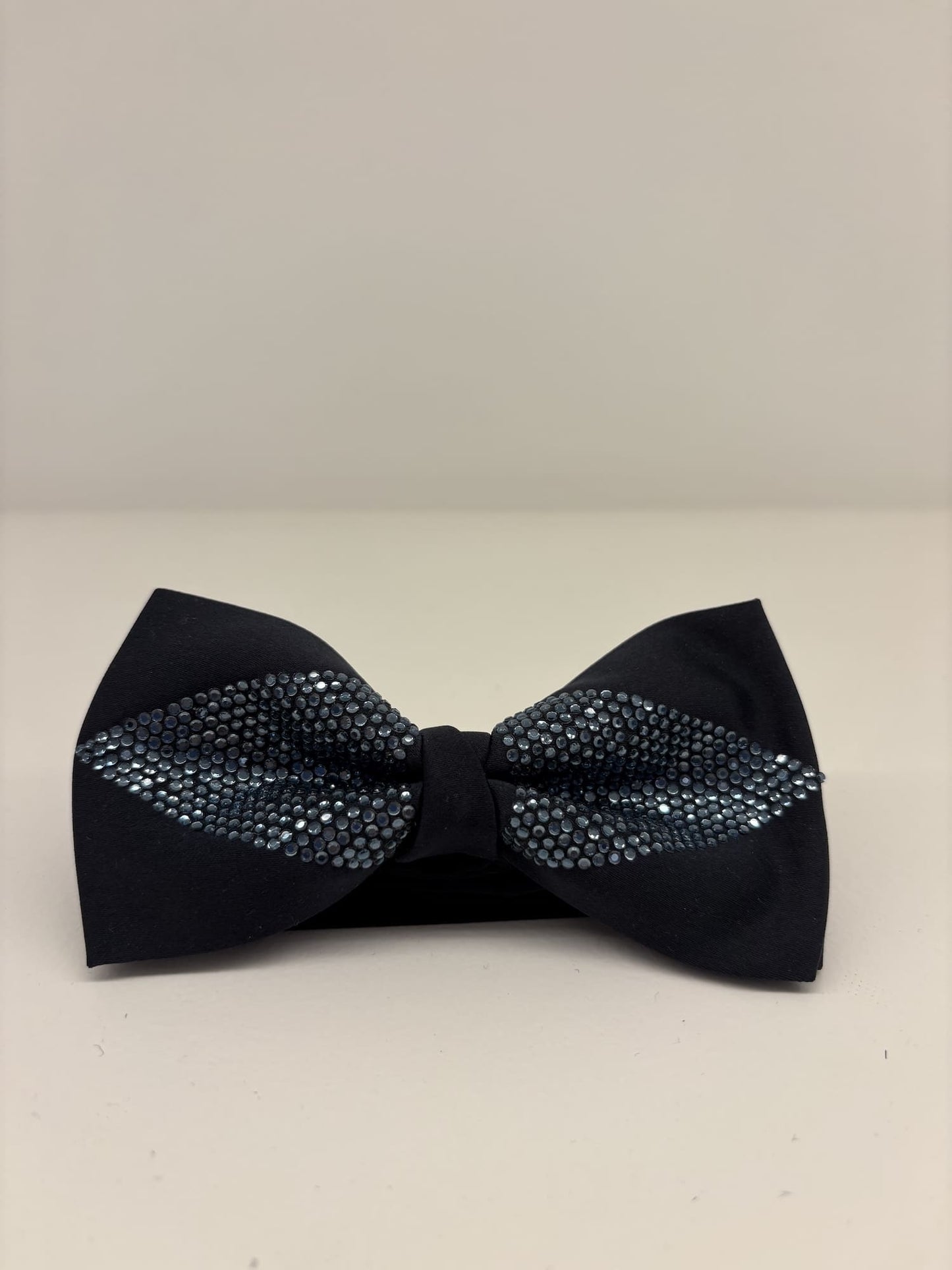 Papillon raso blu motivo strass blu