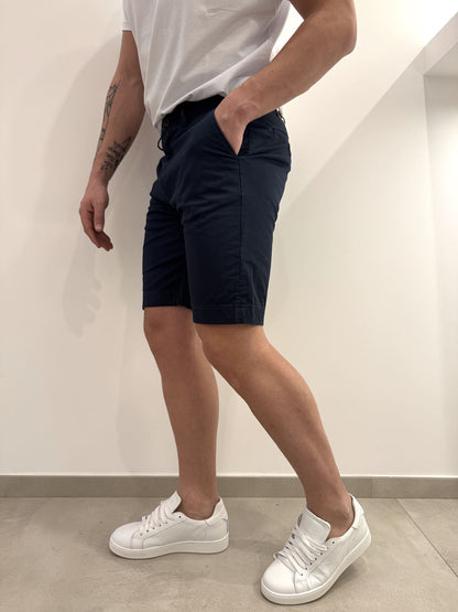 Bermuda tasca a filo slim