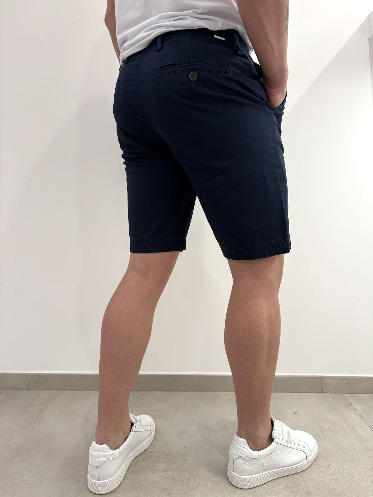 Bermuda tasca a filo slim