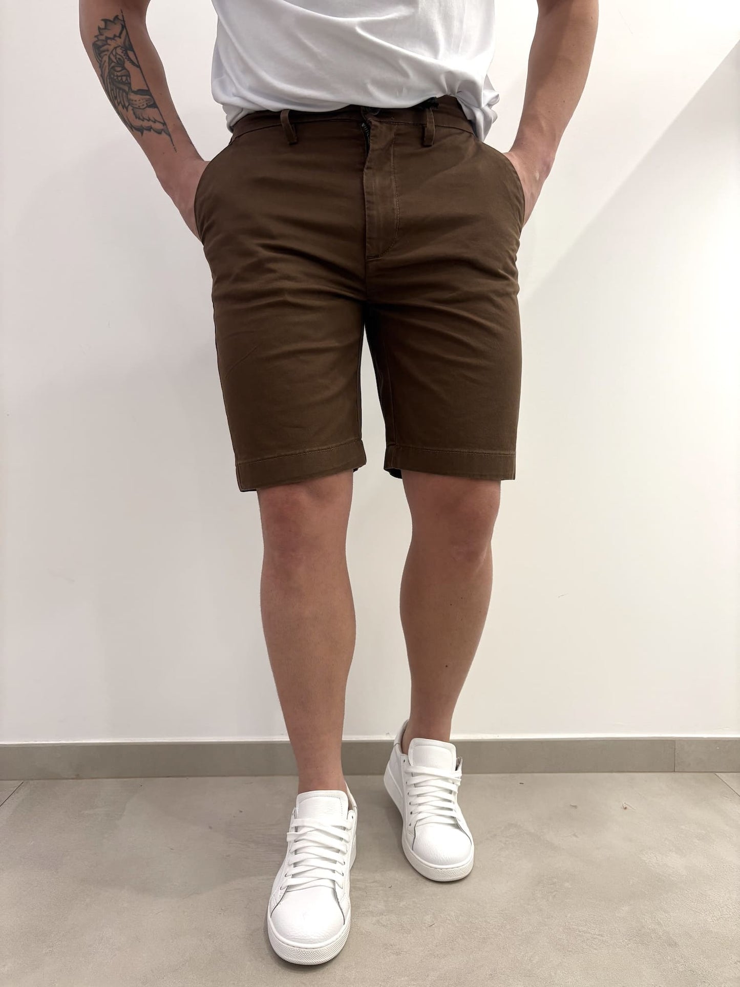 Bermuda tasca a filo slim
