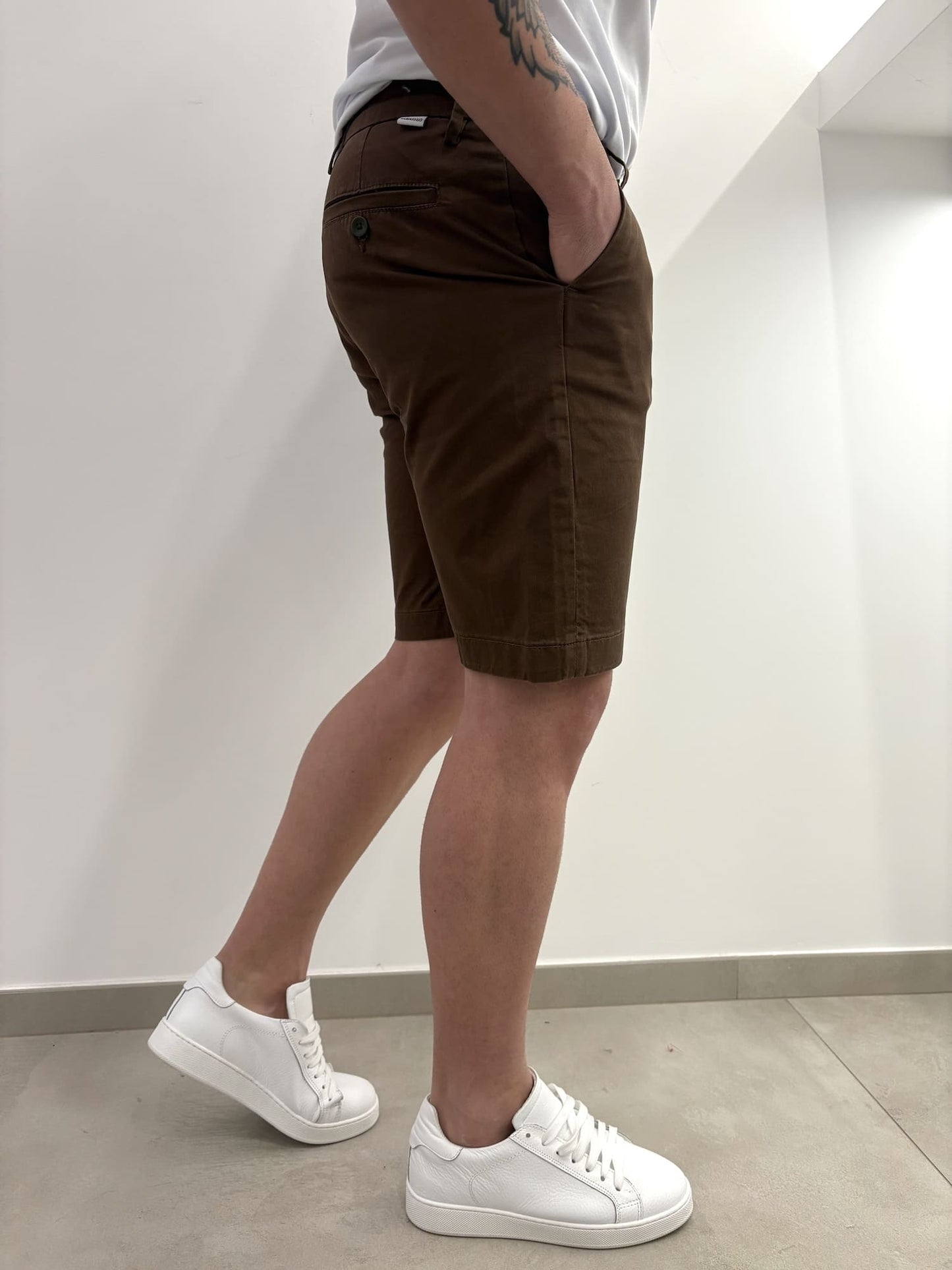 Bermuda tasca a filo slim