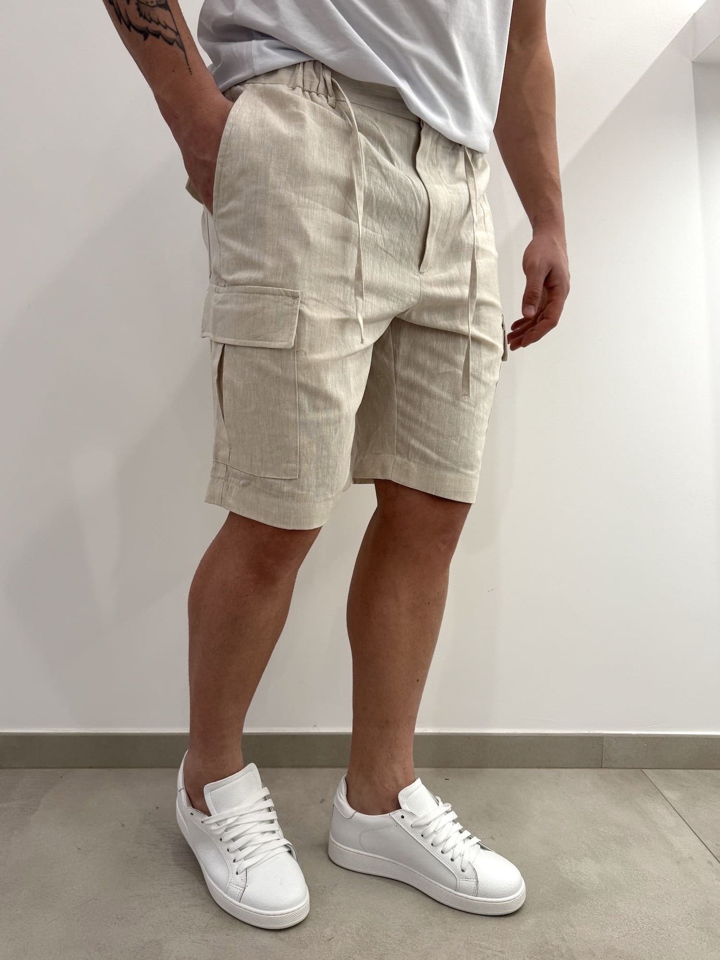Bermuda con laccetto in misto lino