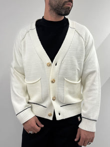 Cardigan  Blacksvnday con dettagli a contrasto panna