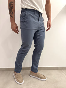 Pantalone tasca a filo in cotone operato