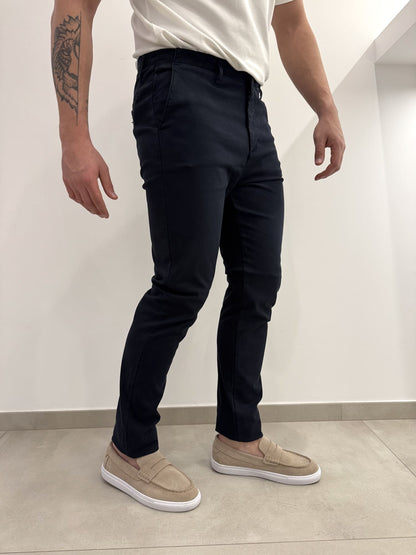 Pantalone tasca a filo in cotone operato