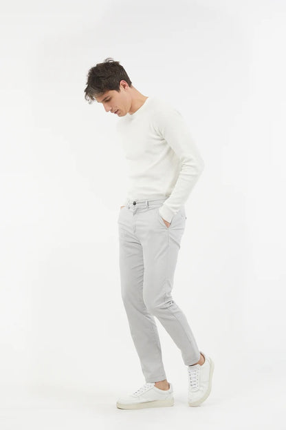 Pantaloni chinos slim fit