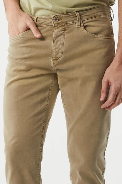 Pantaloni 5 tasche slim fit bull