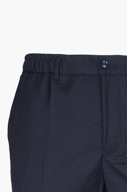 Pantaloni jogger fit taglio classico