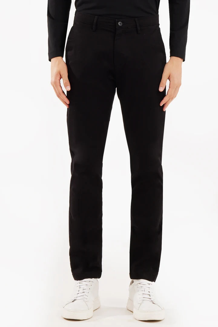 Pantaloni chinos regular fit basic nero