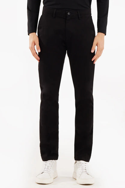 Pantaloni chinos regular fit basic nero