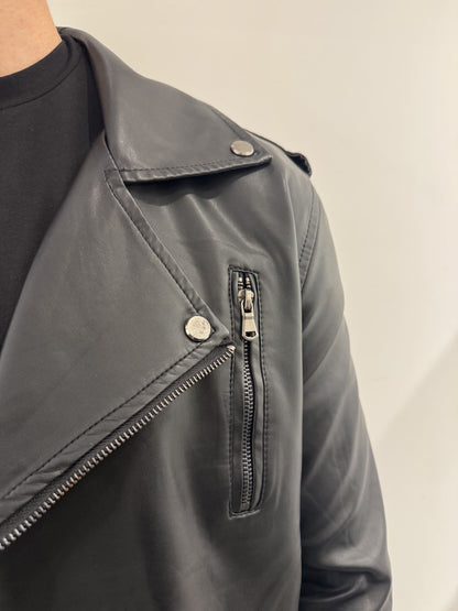 Giubotto in Pelle Stile Chiodo