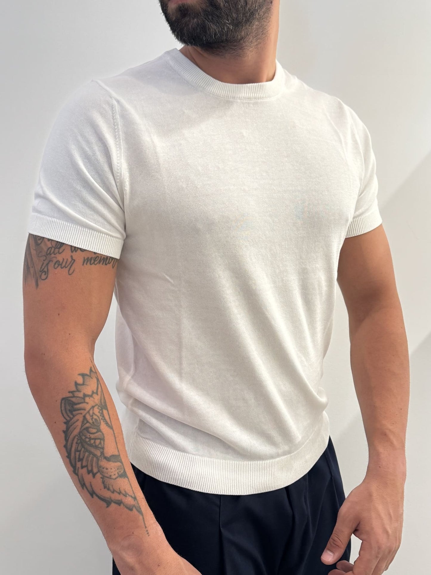 T-shirt leggera in cotone