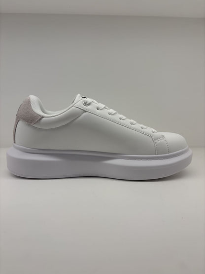 Sneakers Refrigue con para alta
