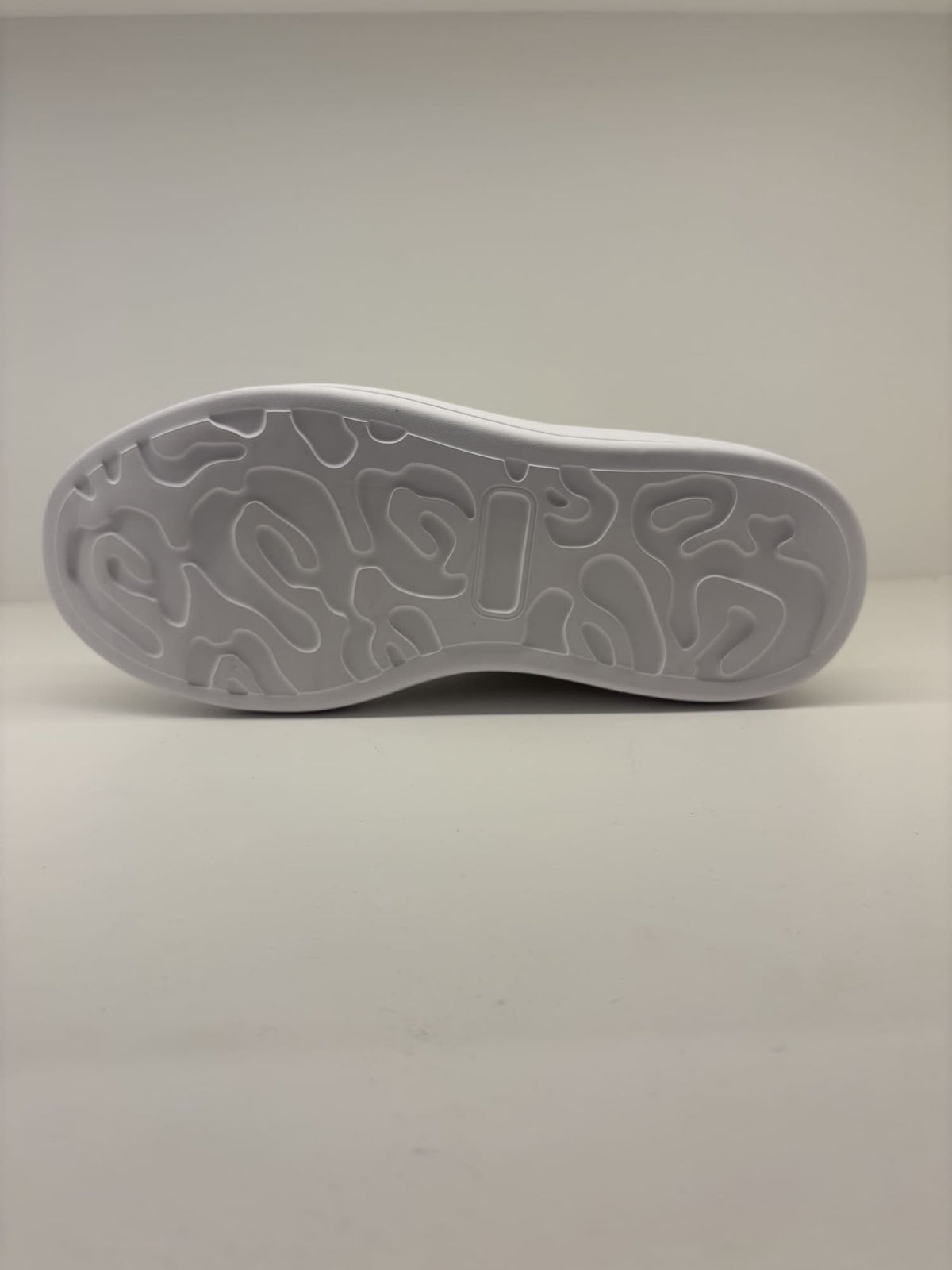 Sneakers Refrigue con para alta