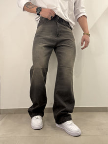 Jeans scuro basic baggy