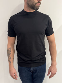 T-shirt basic elasticizzata
