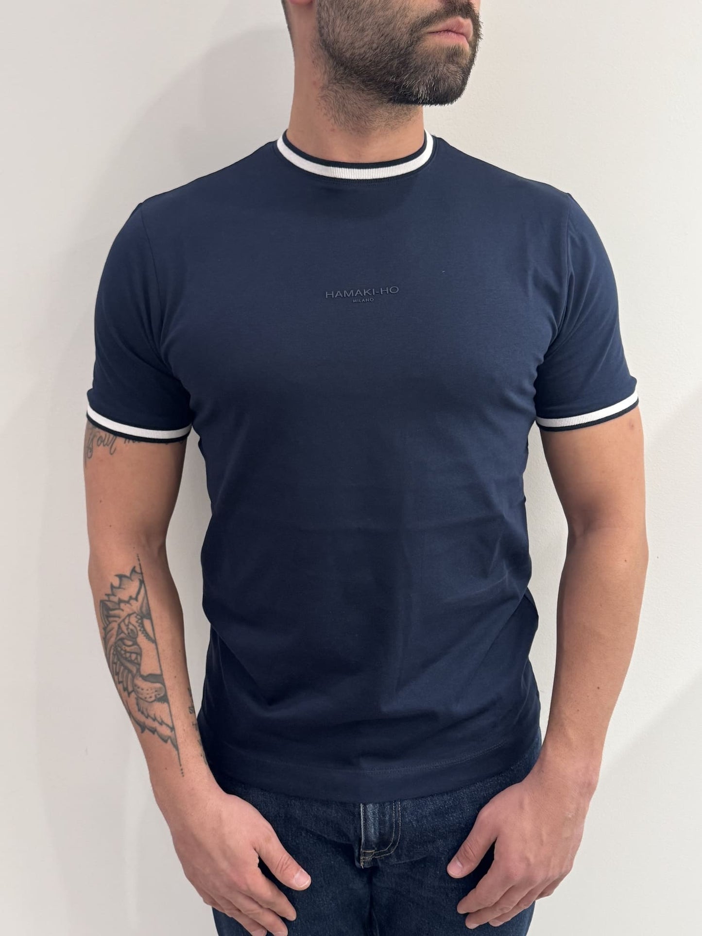 T-shirt giroccolo con bordino