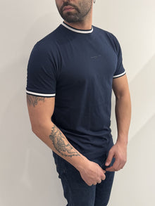 T-shirt giroccolo con bordino