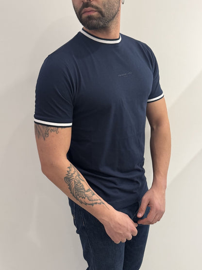 T-shirt giroccolo con bordino