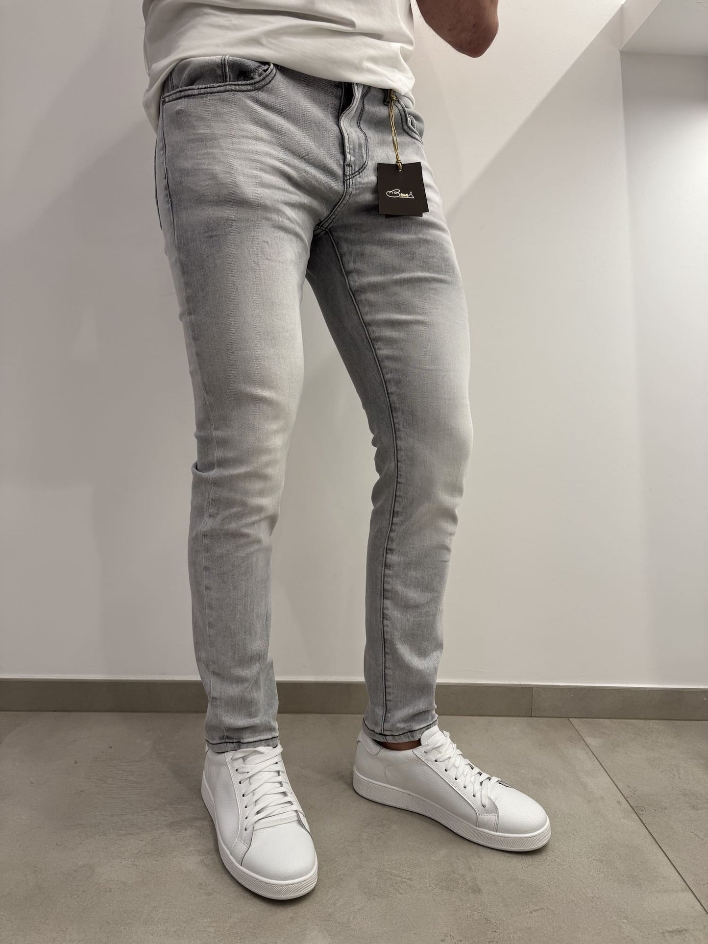 Jeans skinny grigio slavato