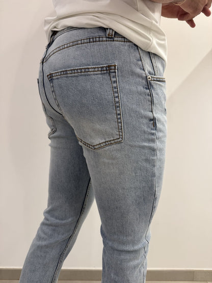 Jeans skinny chiaro graffiato